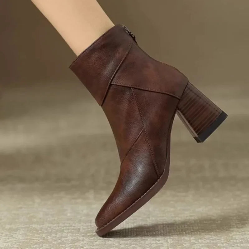 Gizem Chelsea Boots