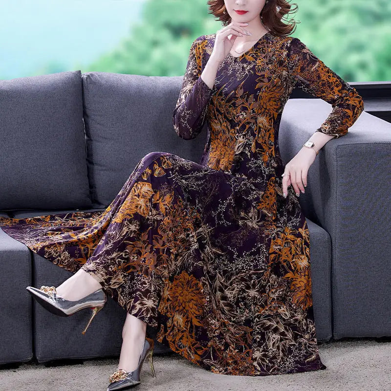 Yeliz V-Neck Long Sleeve Flowral Dress