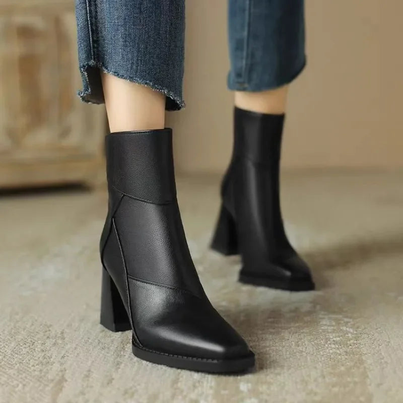 Gizem Chelsea Boots
