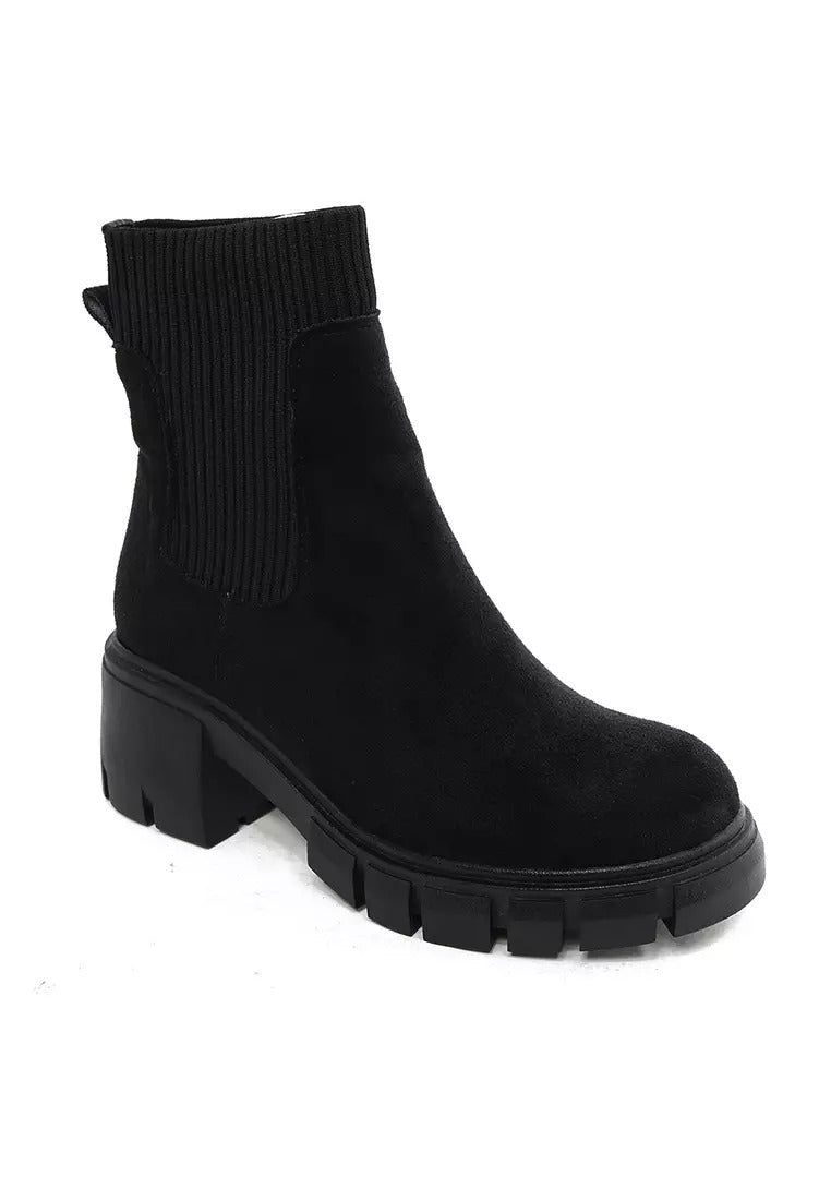 Ayla Shoes - Artisan Collection